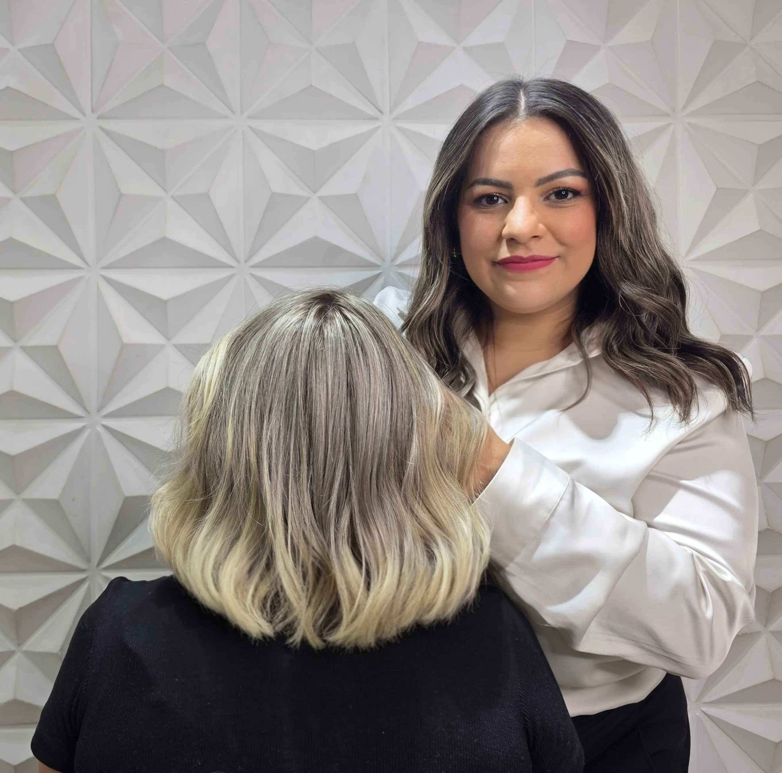 Resultado Intense Blond — mechas impecáveis Resultado Intense Blond — mechas impecáveis